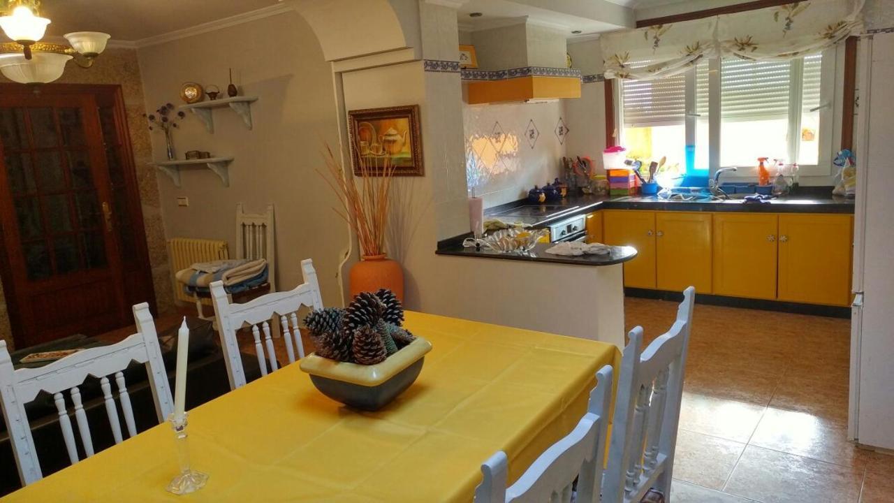 Apartamento Revolta Noalla  Kültér fotó